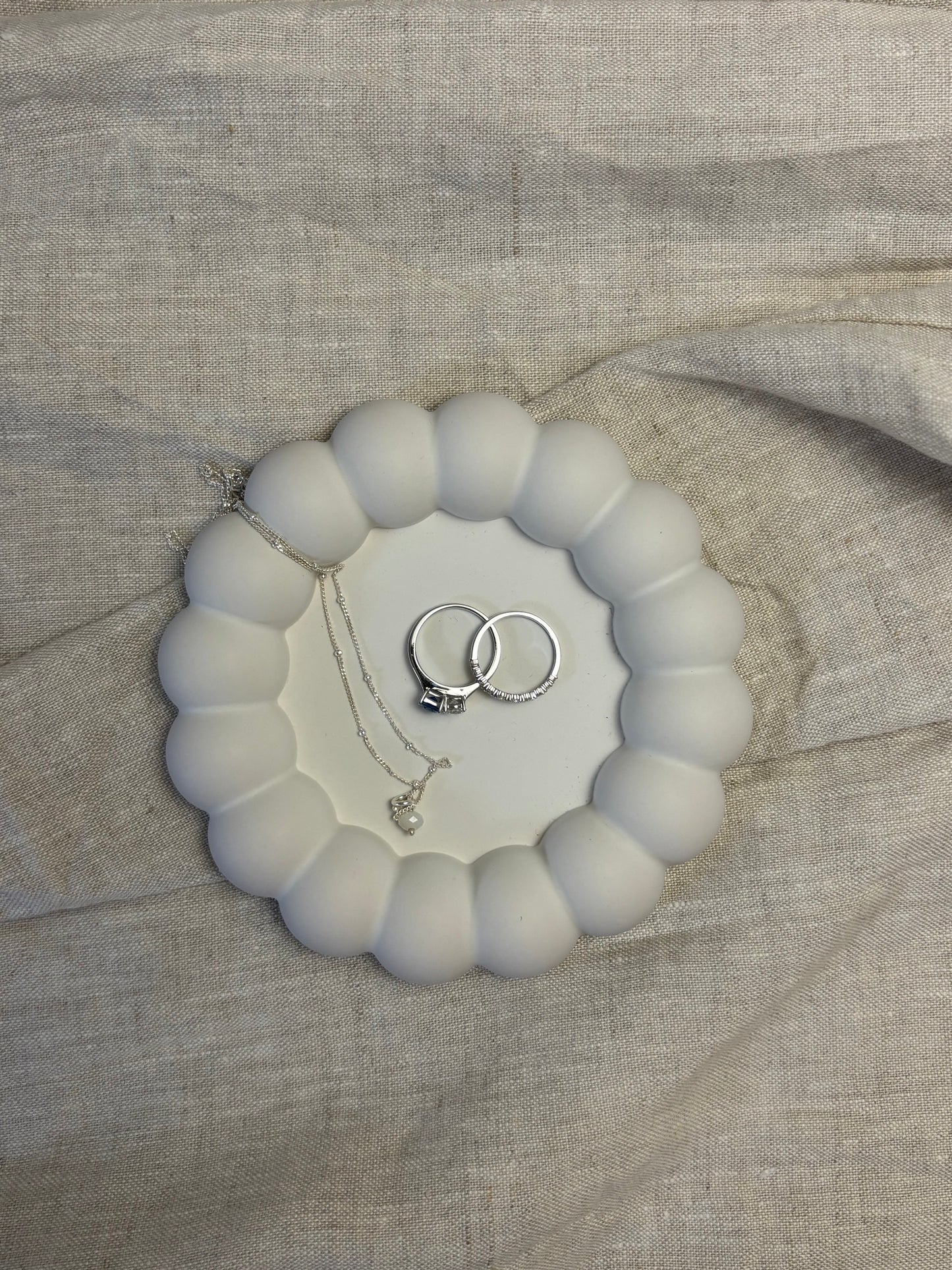 The Bobbie Mini Dish